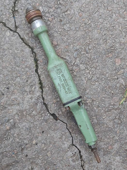 Пневмо- шлифовальная машинка (см.фото)