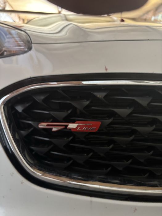 Емблеми, шильдика на авто