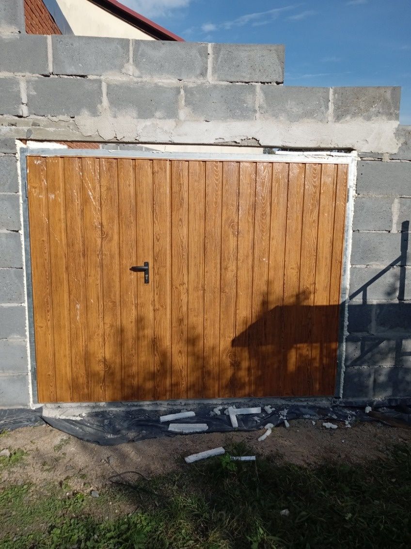 Brama garazowa, drzwi stalowe, bramy do muru, bramy na wymiar
