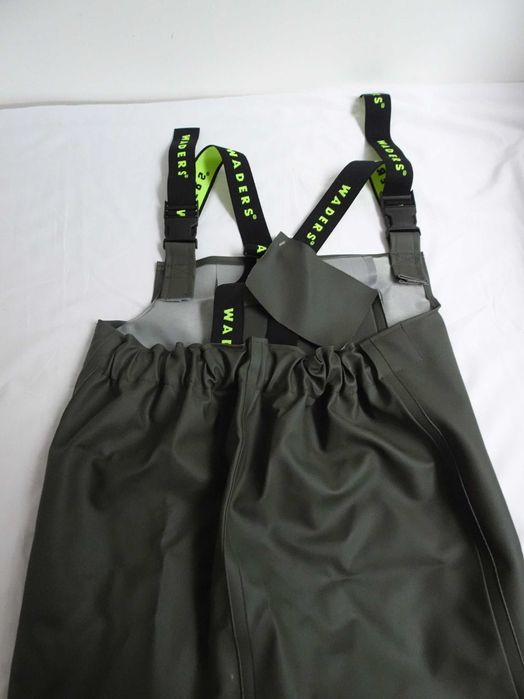 Nowe spodniobuty wodery wędkarskie 41 Waders oliwkowy szelki pudełko