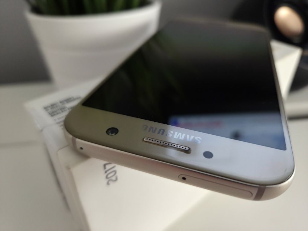 Samsung Galaxy A5 2017 bdb stan
