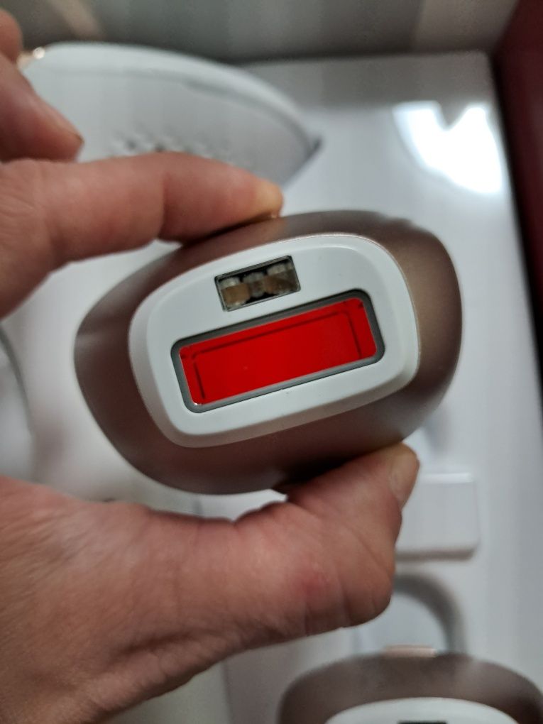 BRI955 lumea philips ipl