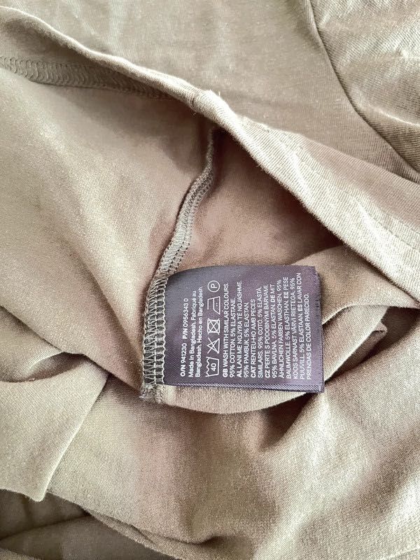 Camisola H&M – Manga curta – Tamanho XL – Verde caqui