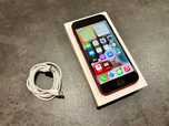 Iphone SE 3 generacja 64GB w stanie bardzo dobrym