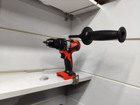 Milwaukee M18 BLDD2/ безщітковий Мілвоке шуруповерт