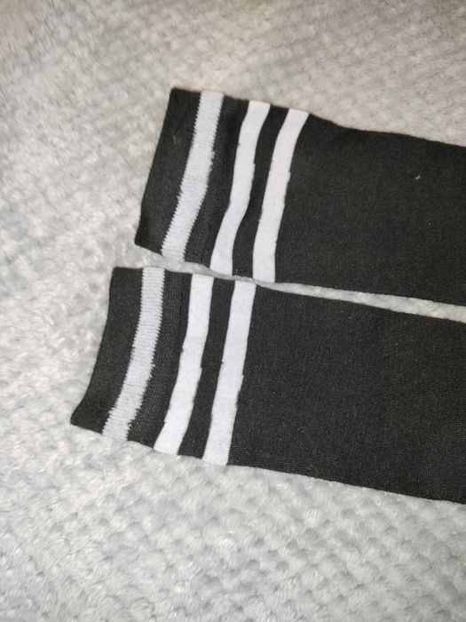 Bardzo  długie skarpetki nowe