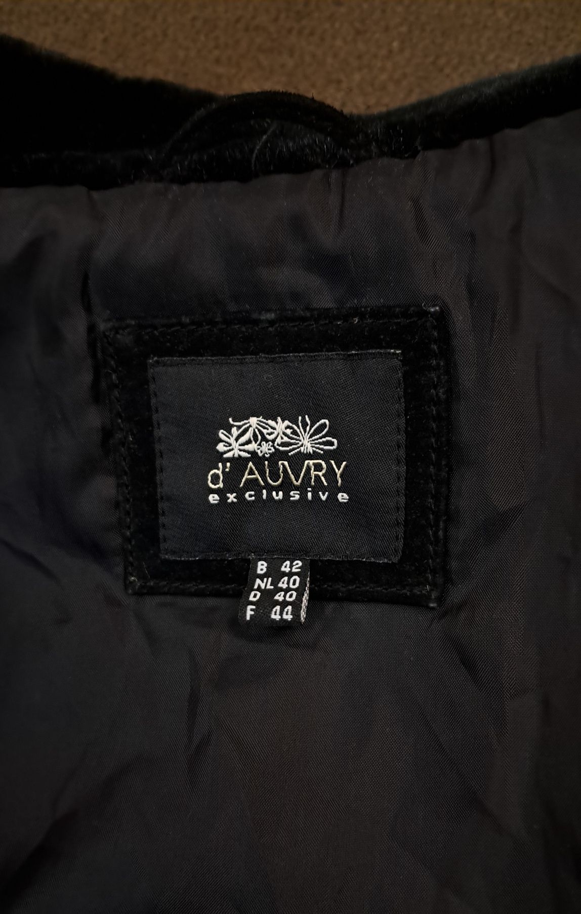 чорна замшева куртка піджак D’auvry Exclusive бельгія