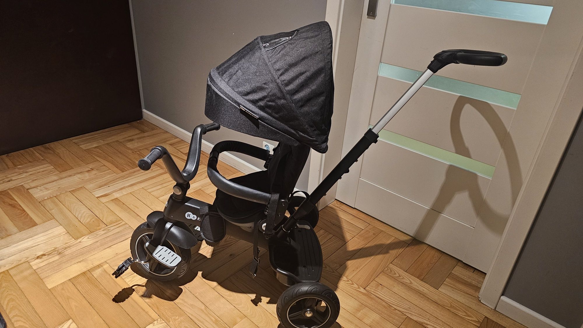 Kinderkraft Easytwist - Trójkołowy Rowerek Z Obrotowym Siedziskiem