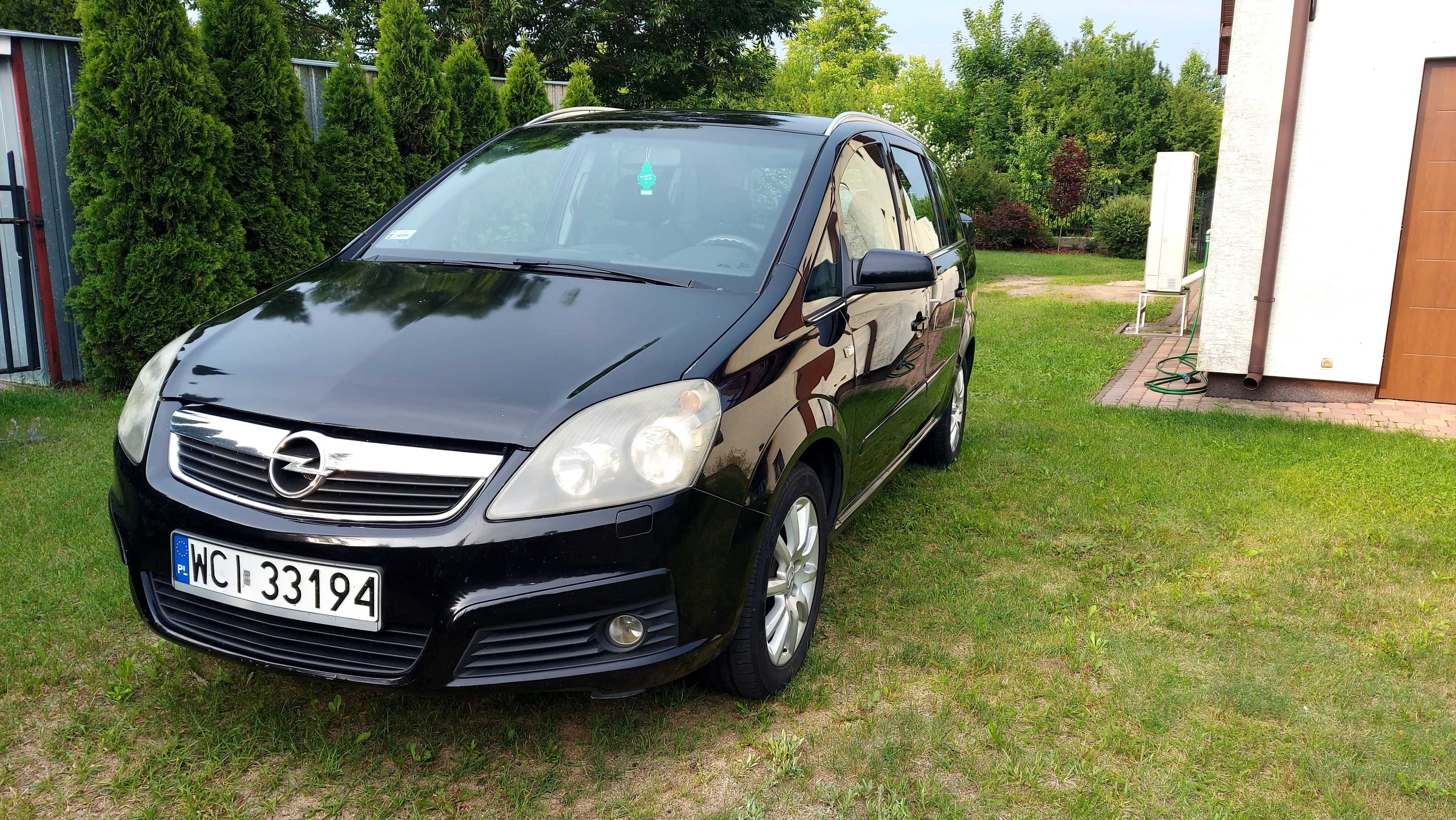 Sprzedam Opel Zafira B - 1,8 benzyna, 140 KM, prod. 2007, 7 osobowy