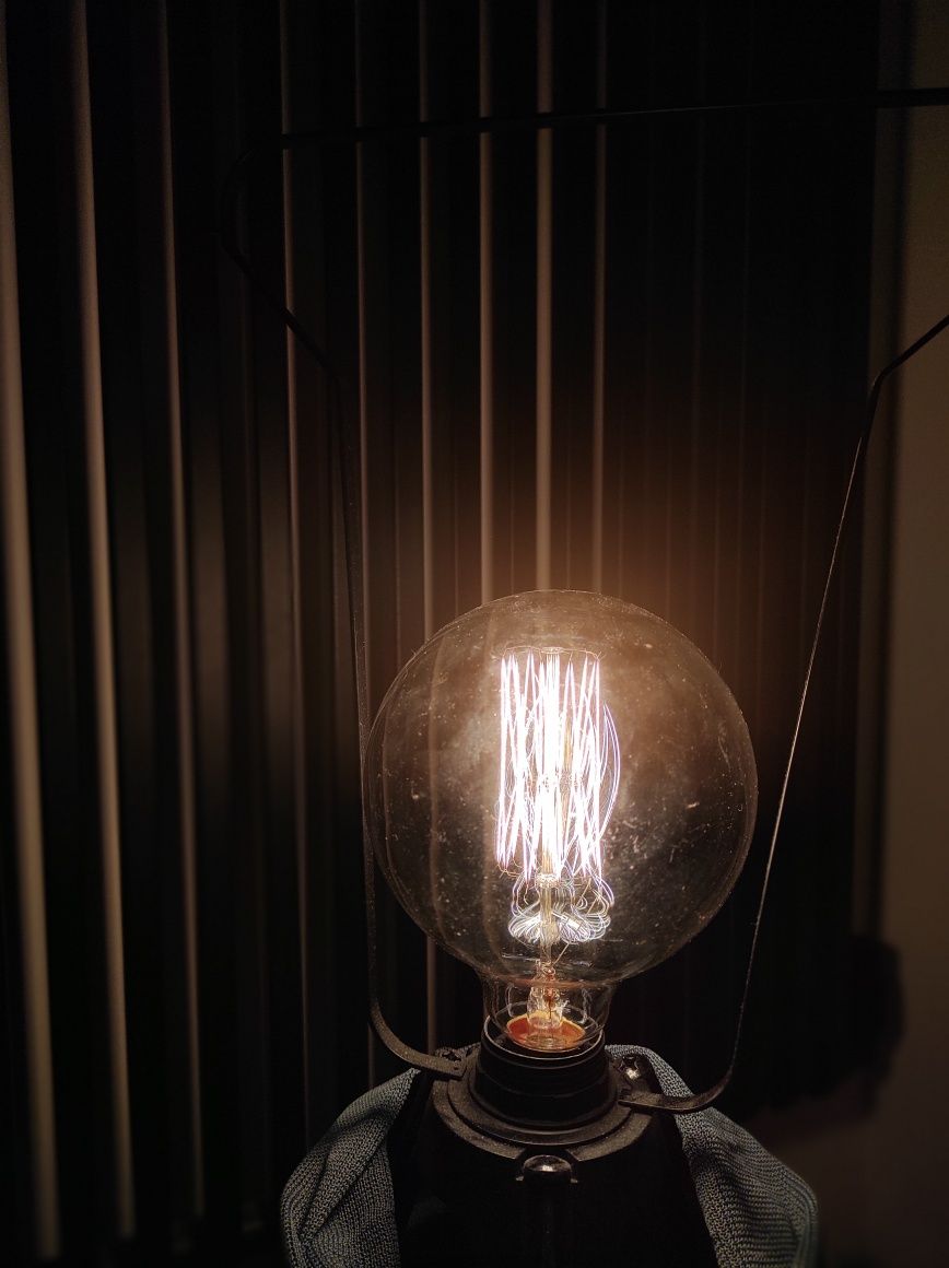 Oryginalna Żarówka Edison Epic Light Mega Kula 60W szer 12,5cm