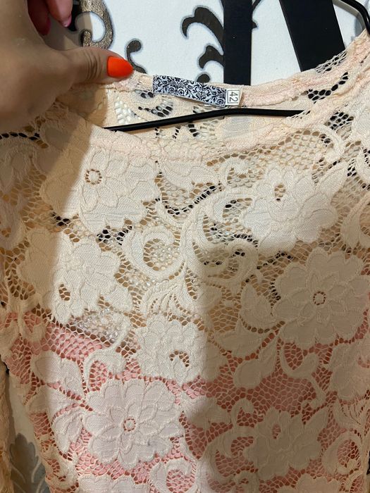 Плаття жіноче.  .