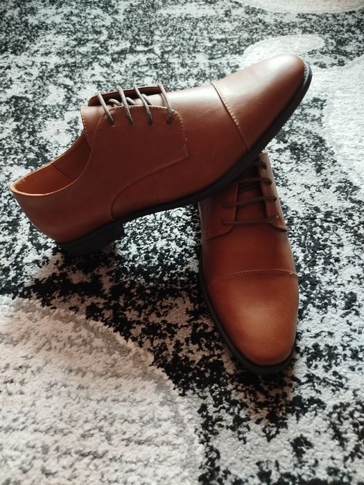 Чоловічі туфлі 44 розмір