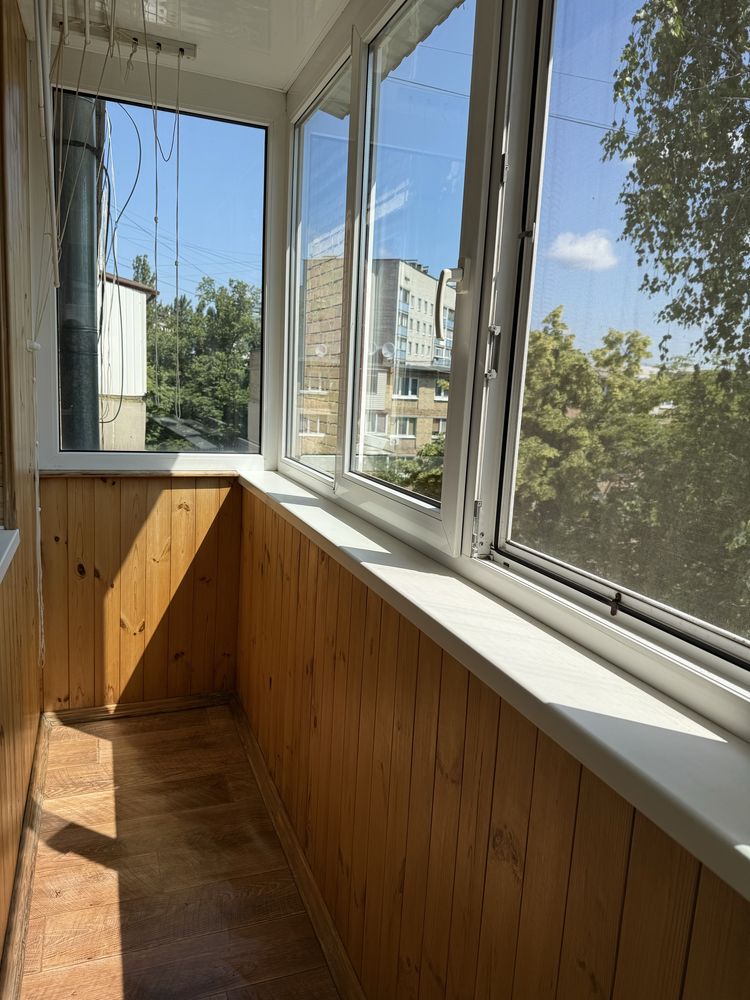 Без %. Продам 2кімн квартиру. Житомирська. Вул. Краснова,Берестейський