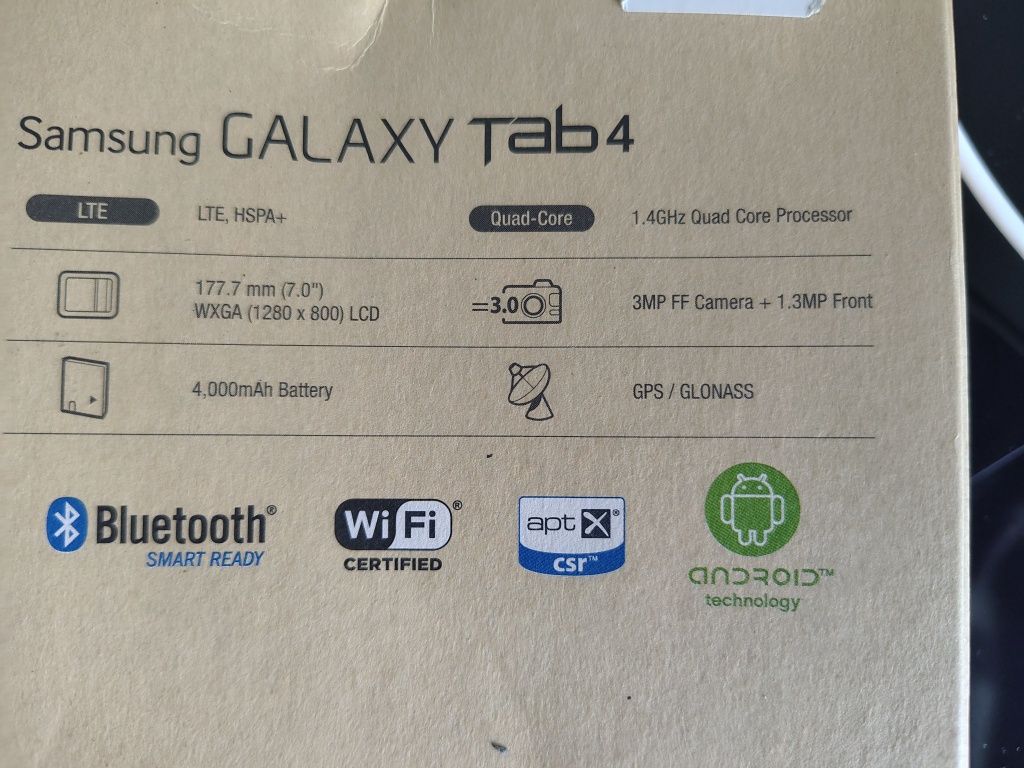 Sprzedam tablet Samsung Galaxy TAB 4
