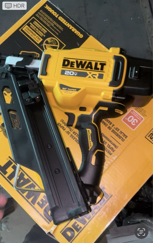 Нейлер dewalt dcn930