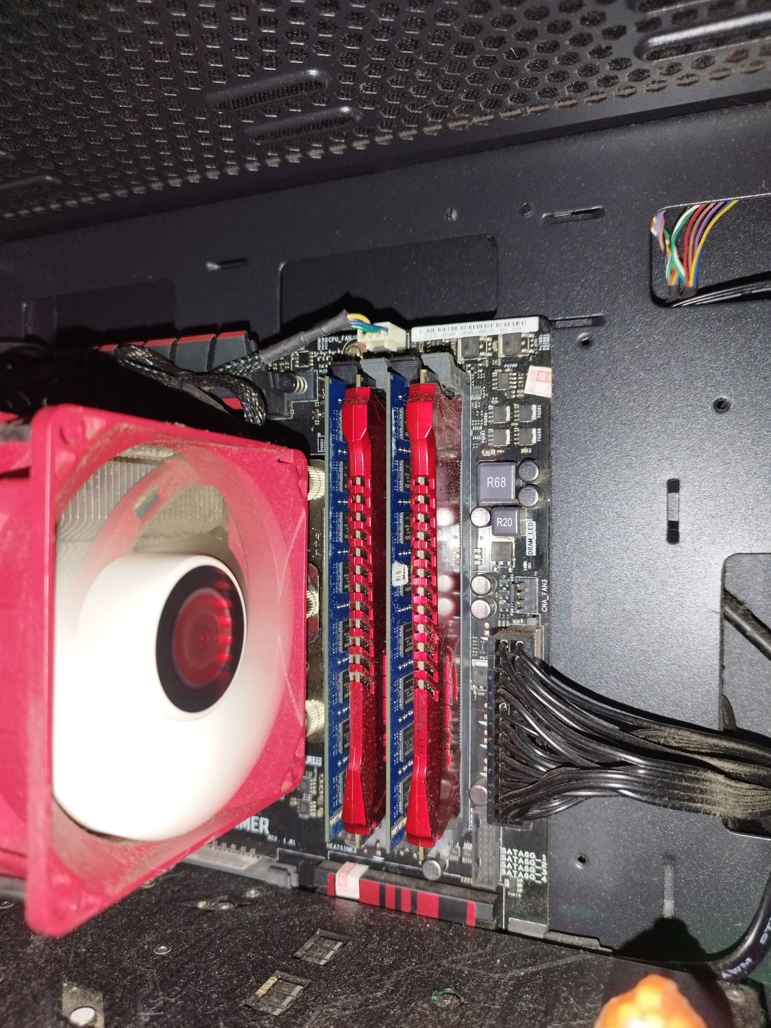 ASUS B85 Pro Gamer + I7 4770 + 32G Ram