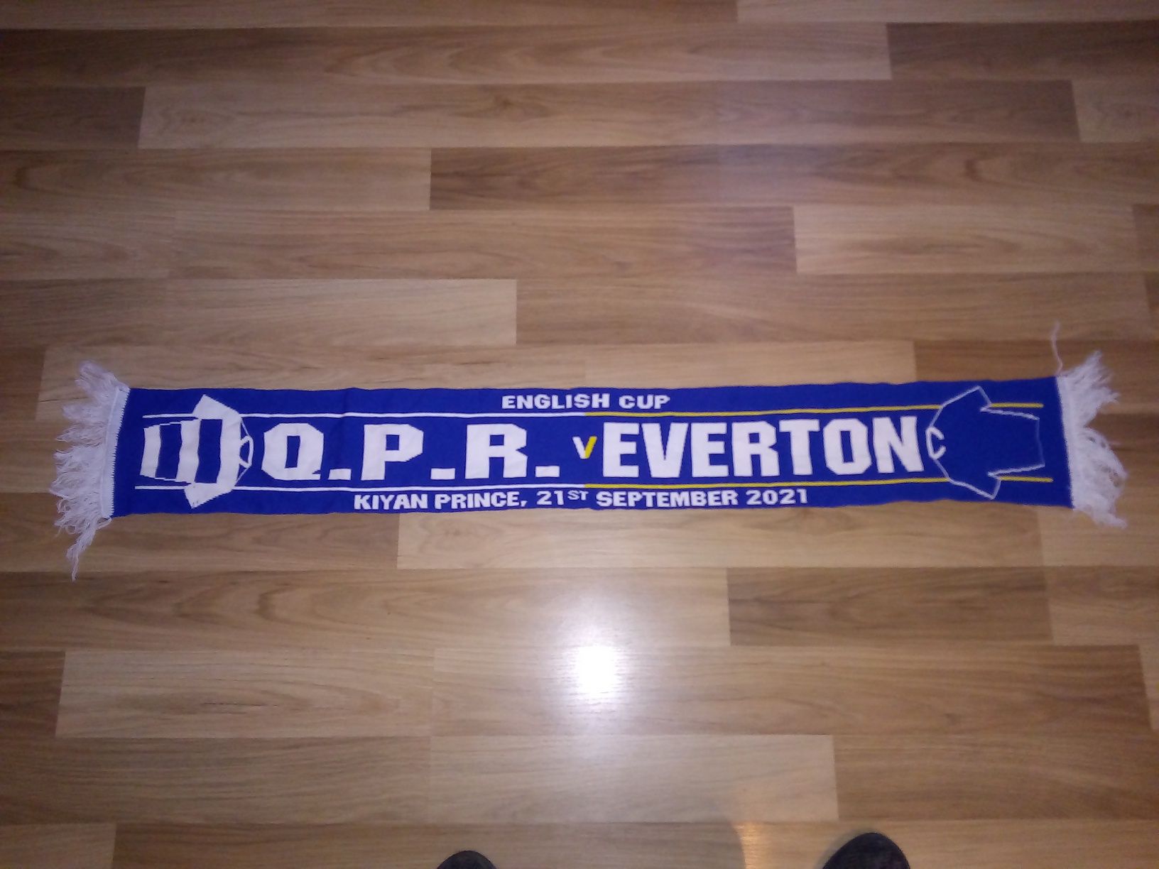 Szalik piłkarski q. P. R. V everton