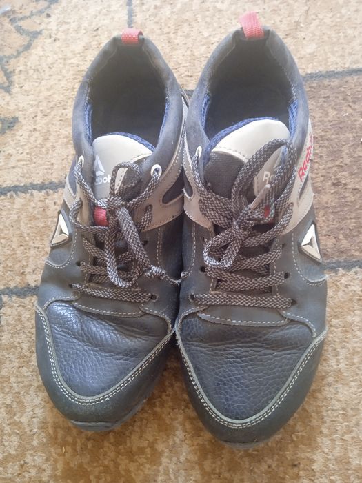 Кросівки для хлопчиків 38р