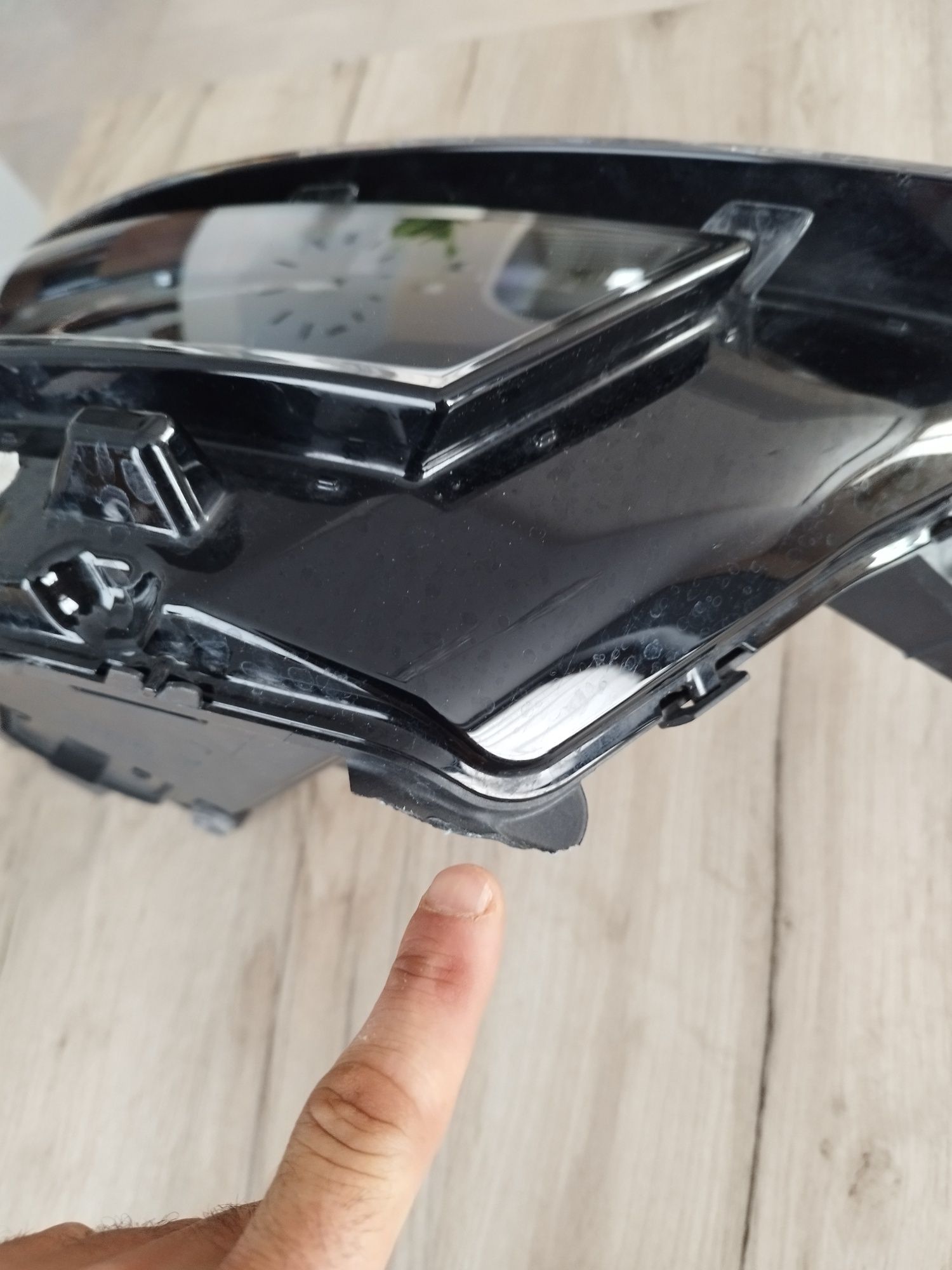Lampa prawa Skoda Kamiq 22r.