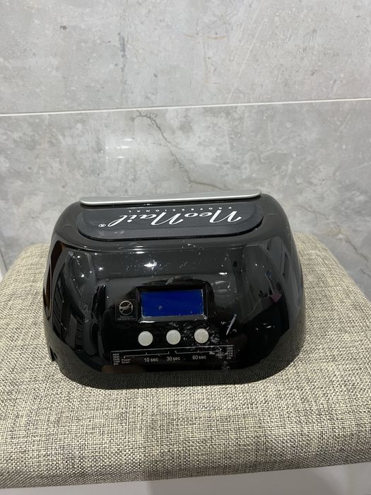 Lampa LED 48W NeoNail czarna
