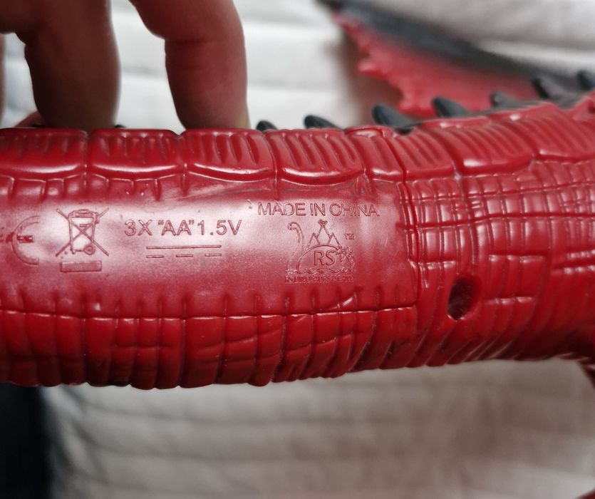 Interaktywna zabawka smok