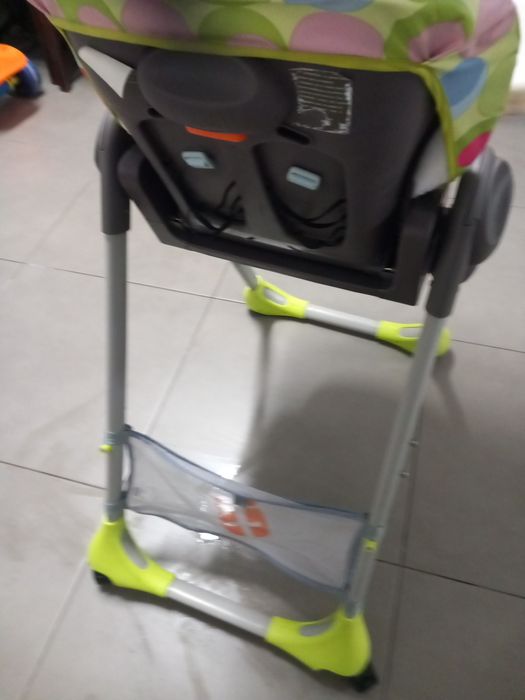 Cadeira de refeições