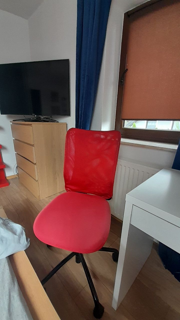 Krzeslo obrotowe do biurka Ikea