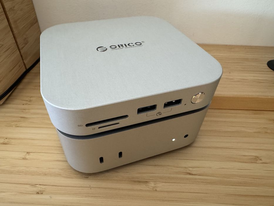 Dock station Orico minilink SSD para mac mini M4