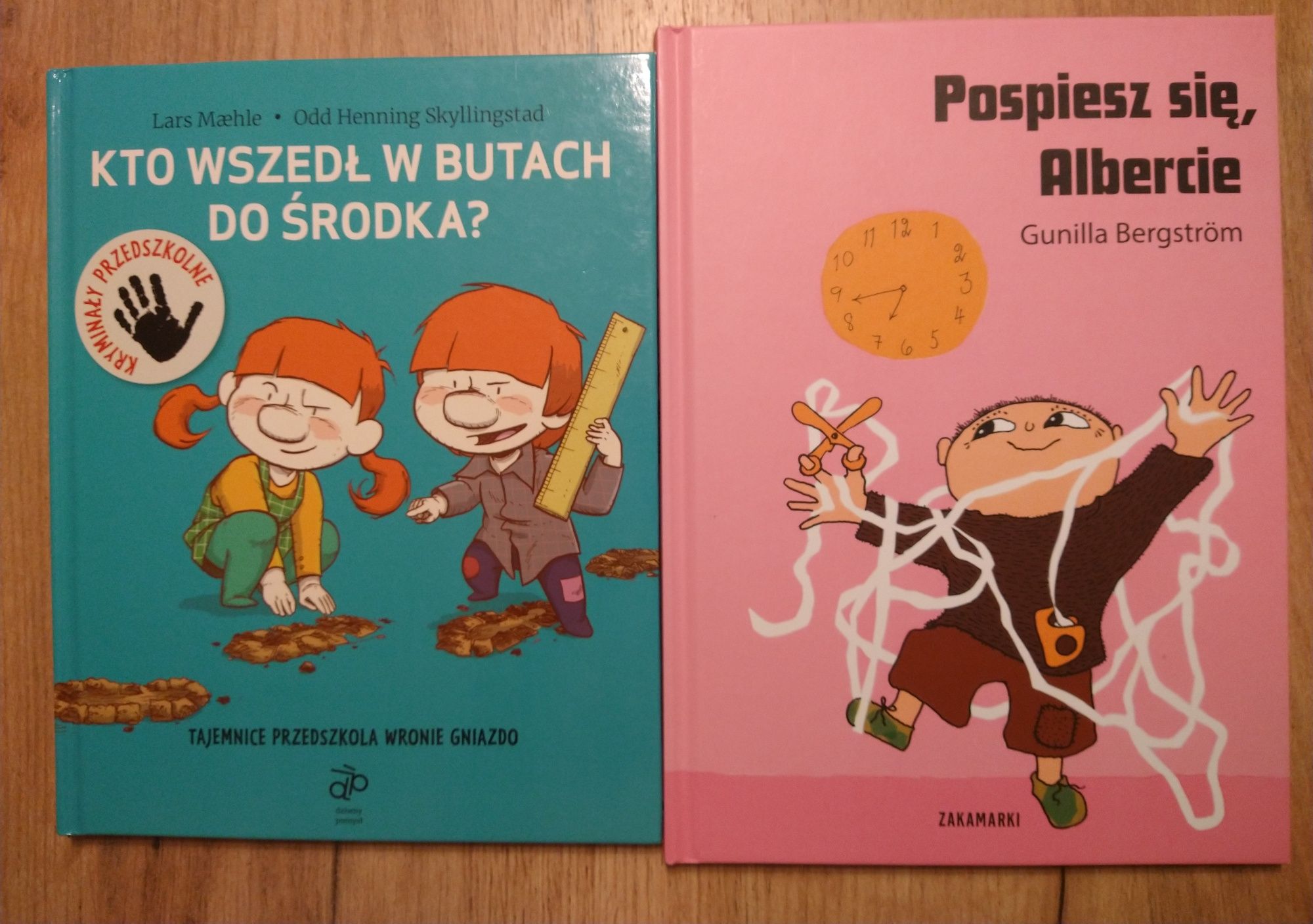 Książki: Pospiesz się Albercie, Kto wszedł w butach do środka