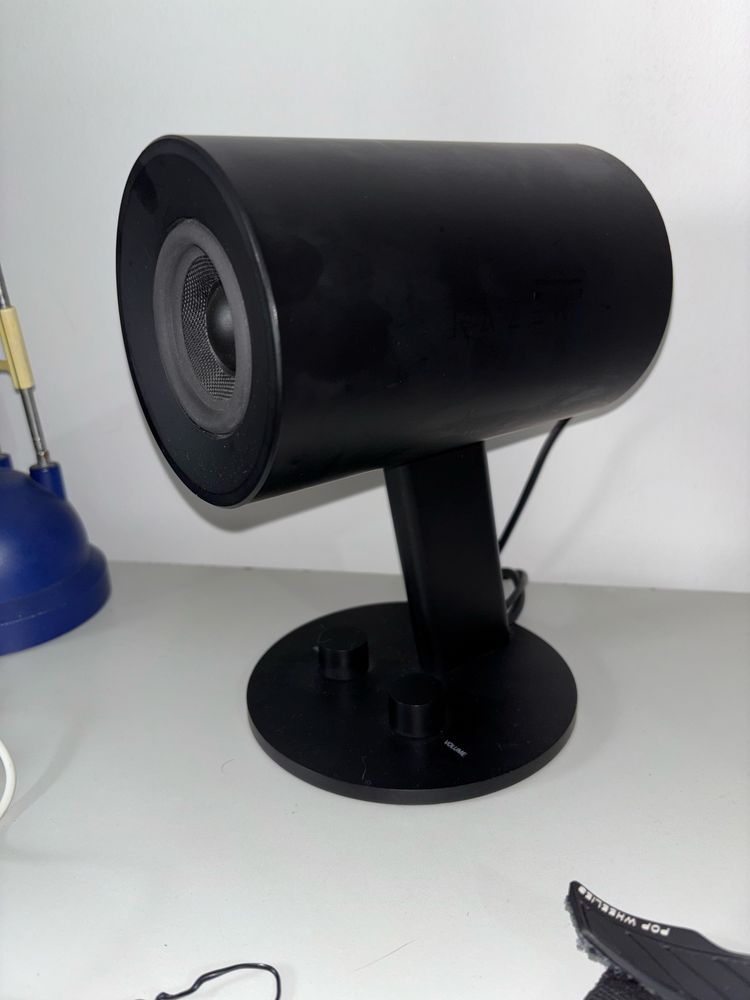 Colunas da Razer Nommo 2.0