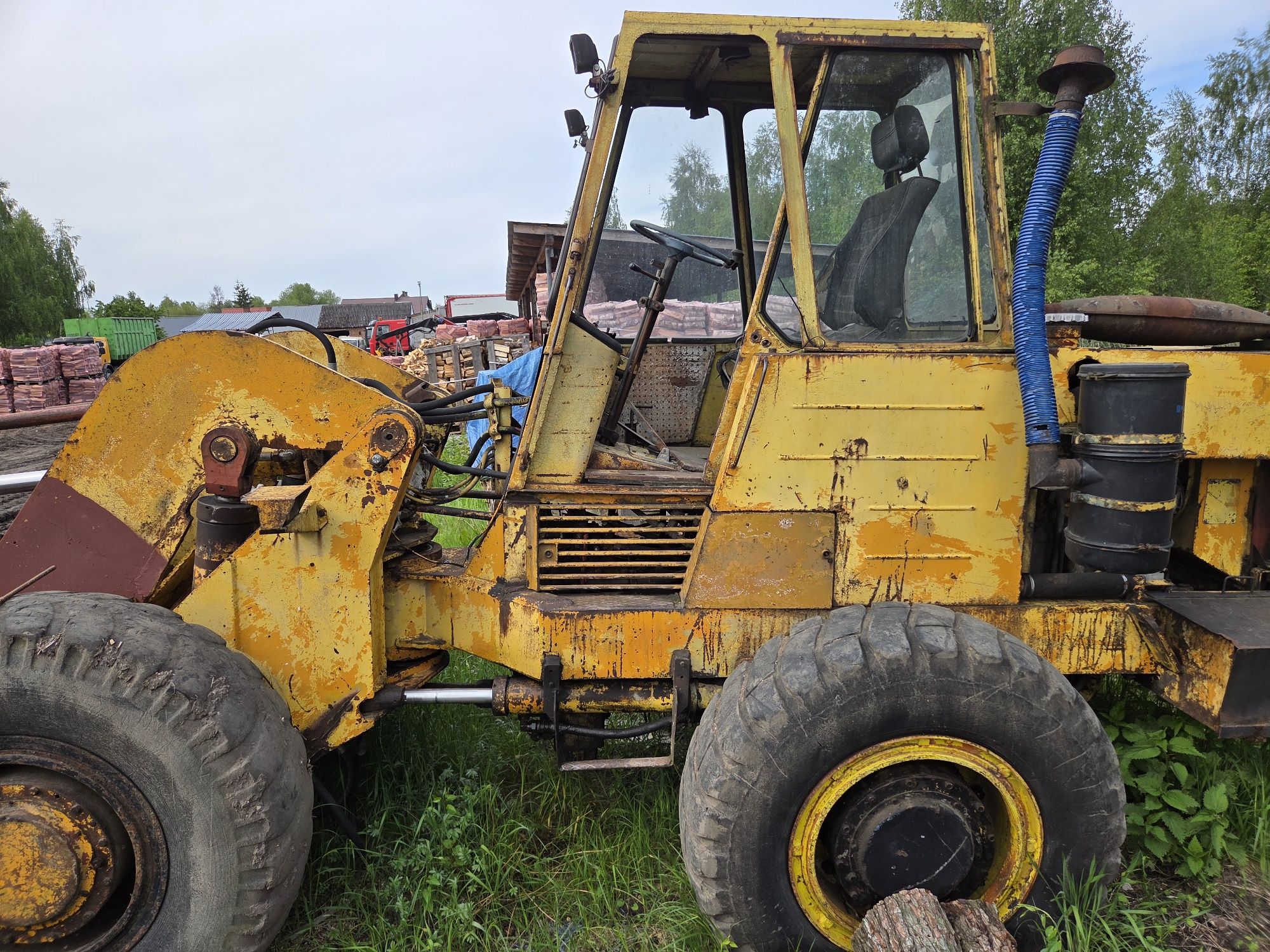 Ładowarka czołowa Ł200 sprawna