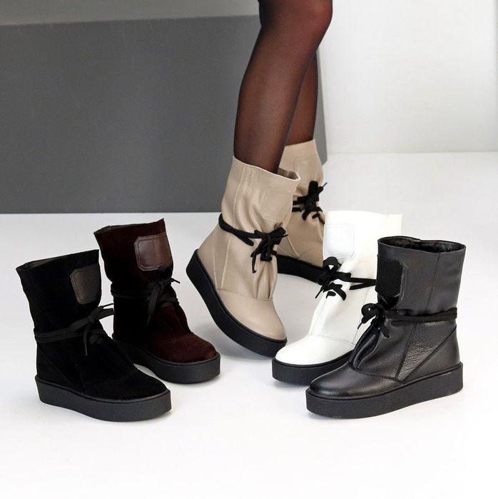 Жіночі шкіряні зимові черевики напівчоботи в кольорах