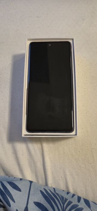 Samsung Galaxy S20 FE 5G 6/128 GB Cloud Navy – sprawny, pudełko + etui
