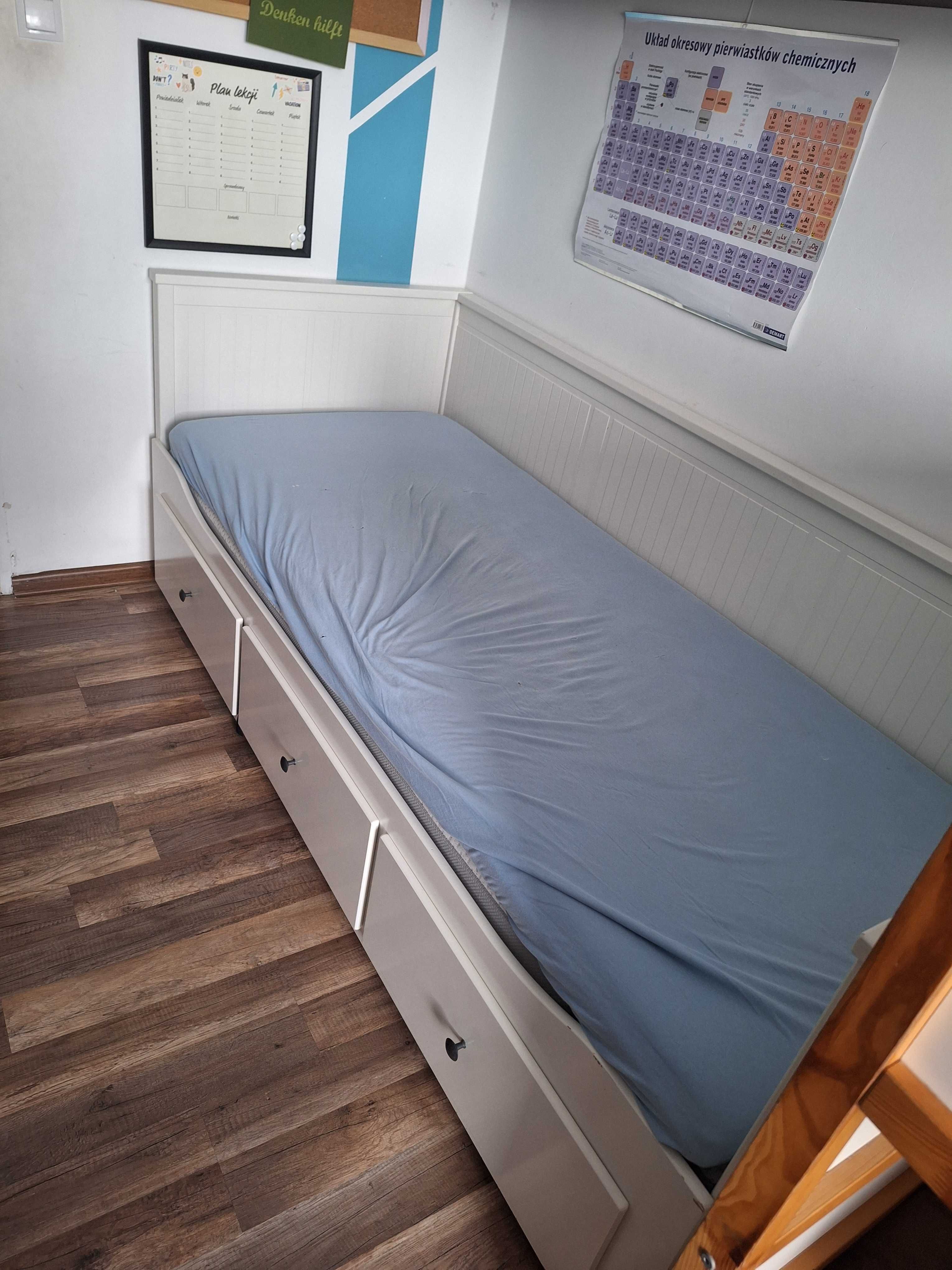 HEMNES
Łóżko z 3 szufladami, 1 materace  80x200 cm