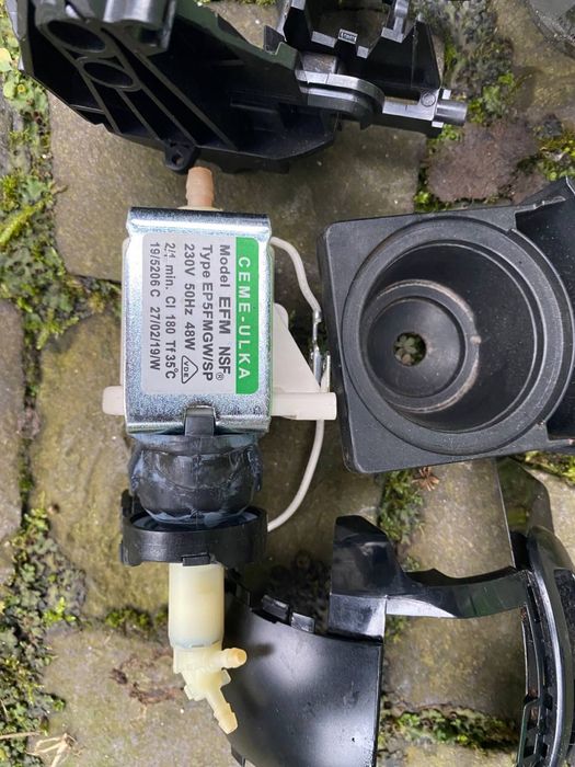 Запчастини капсульної кавоварки Nescafe Dolce Gusto