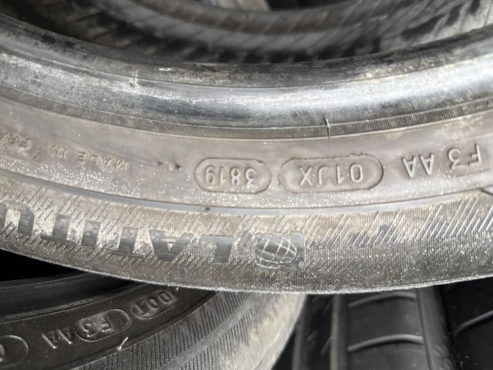 Шини резина 255/45/20 r20 Michelin пара літні
