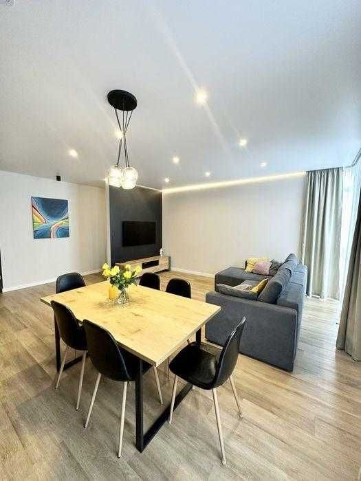 Студія + 2 окремі спальні! Ідеально для сім'ї ! ЖК Французький Квартал