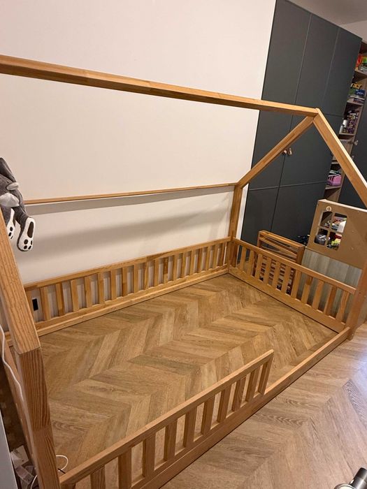 Stelaż łóżka dla dzieci drewniany pod materac 120x200
