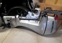 Silnik zaburtowy Honda BF8D 8km praktycznie nowe 2 sztuki