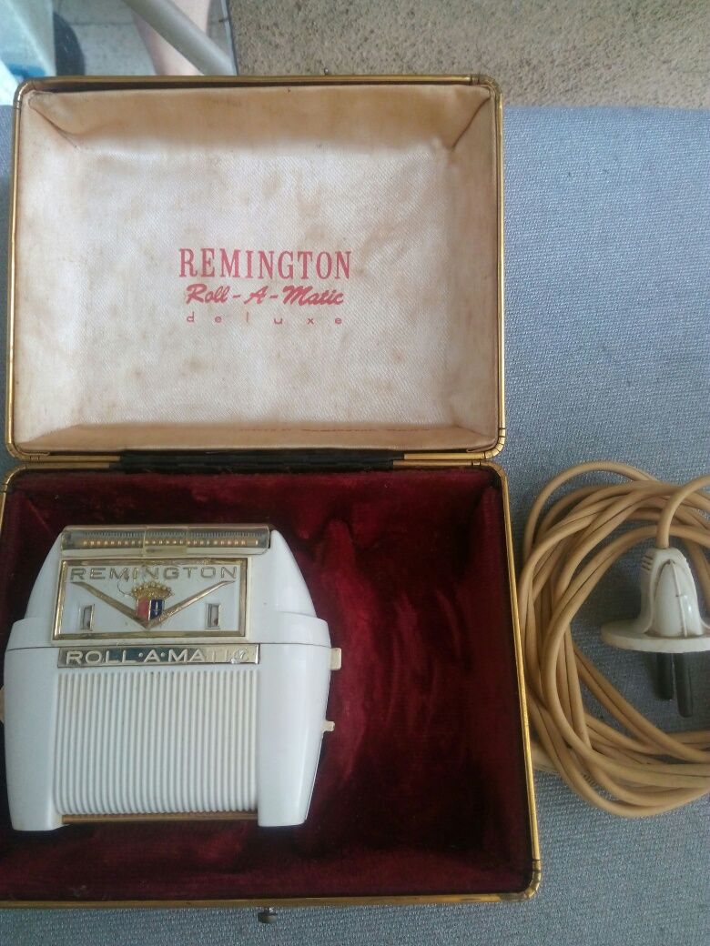 Máquina Barbear "REMINGTON" Luxe (Vintage)