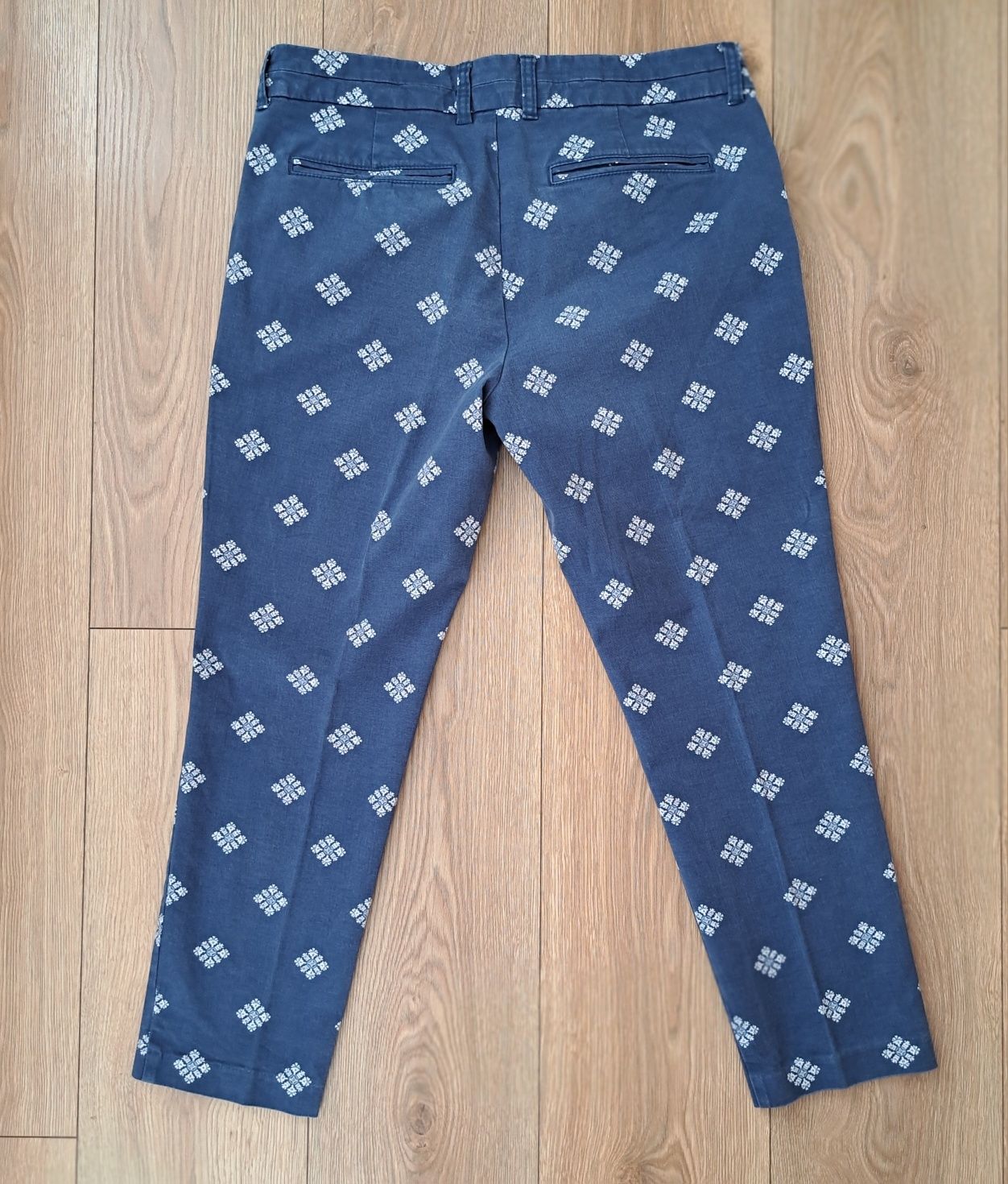 Spodnie damskie wzory 40 GAP