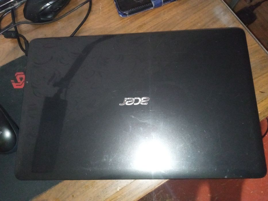 продам ноутбук Acer E1 531G