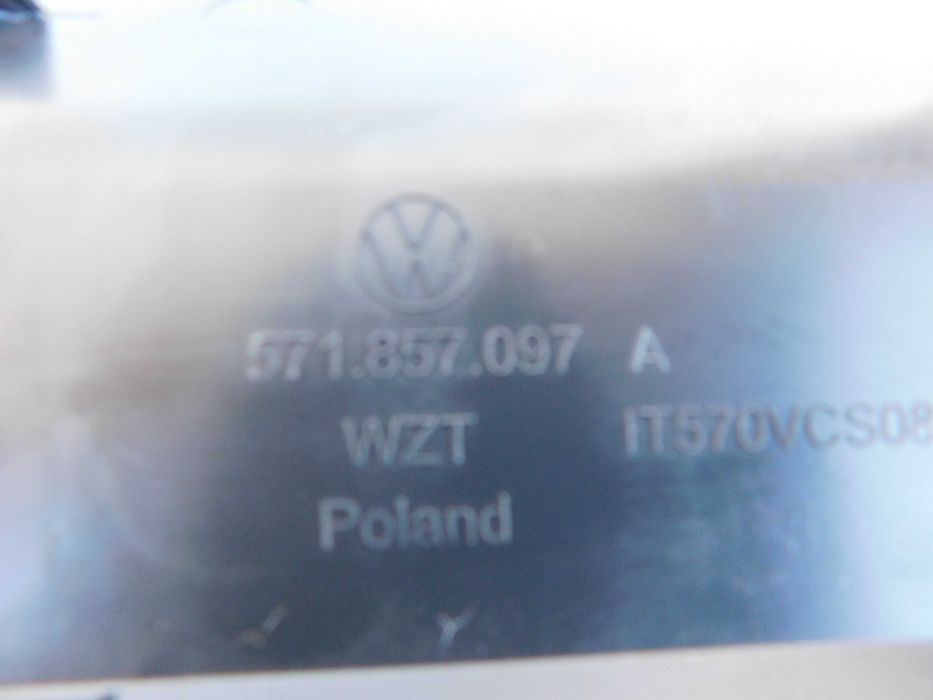 Schowek kieszeń deski rozdzielczej Volkswagen Tiguan III 3 kompletna