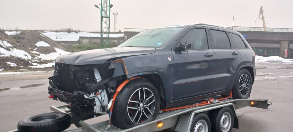 Запчасти разборка Jeep Grand Cherokee wk2 джып гранд чероке вк2