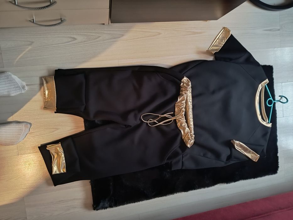 Sprzedam dres elegancki