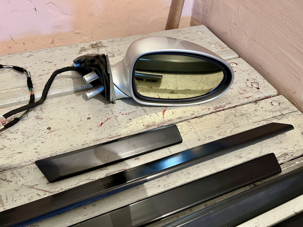 Listwy boczne BMW E39 M5 Lusterka Europa