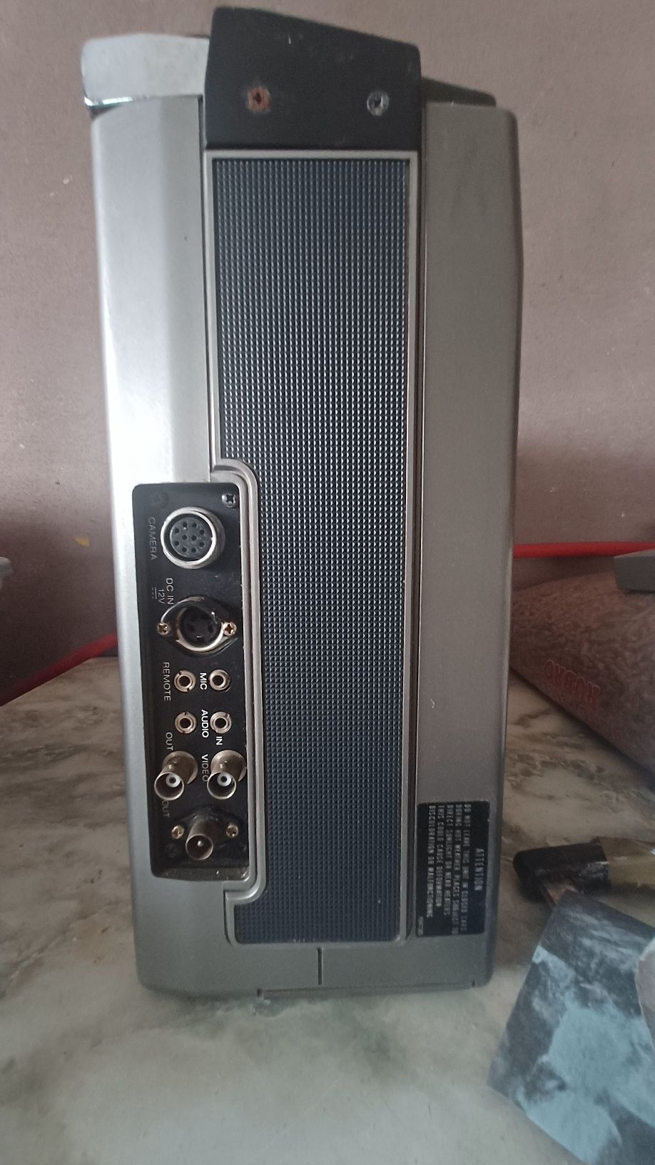 Gravador de video cassettes + camera + bateria portátil JVC