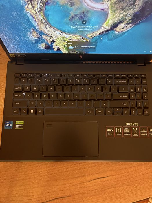Acer Nitro V 15 i5-13420H / RTX 4050 / 16GB RAM / 512GB SSD