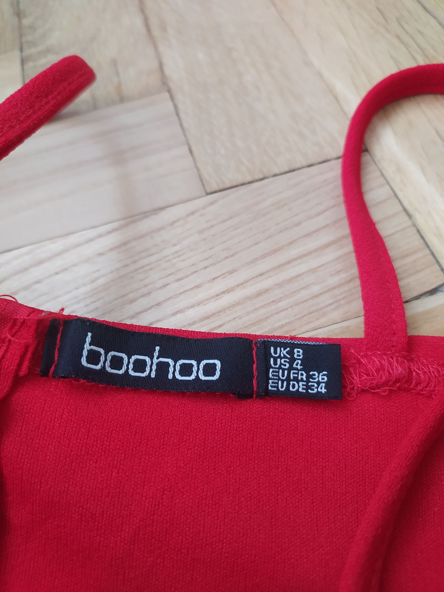 Сукня від boohoo