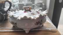 Szkatułka  porcelanowa